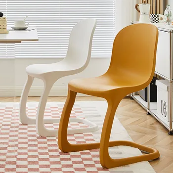 Эргономичные скандинавские стулья для гостиной Пластиковая минималистичная спальня Белые дизайнерские стулья Северная желтая барная стойка Cadeira Домашняя мебель