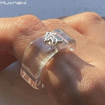 HUANZHI 2021 Геометрическое прозрачное квадратное акриловое кольцо Панк Письмо Любовь Китайский иероглиф Кольцо для женщин Девочки Ювелирные изделия