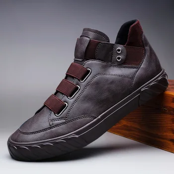 Качественная мужская обувь Новая обувь из искусственной кожи Комфортная дышащая мужская лофера Тренд Британские высокие кроссовки Мужская повседневная обувь Мокасины