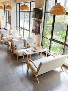 Индивидуальная комбинация стола и стула для магазина чистого чая с красным молоком, место для карты десертного кафе, кресло-диван, повседневный ресторан саке-бар